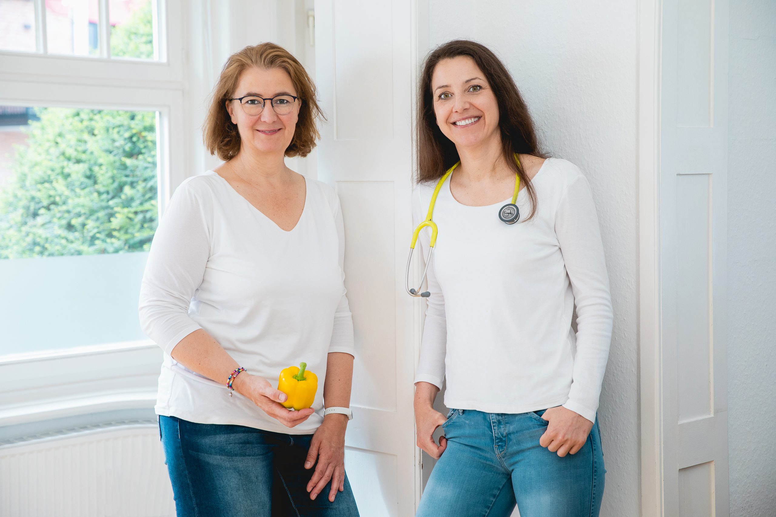 v.li.: Dr. rer. physiol. Bettina Jagemann und Jesslin Killus
